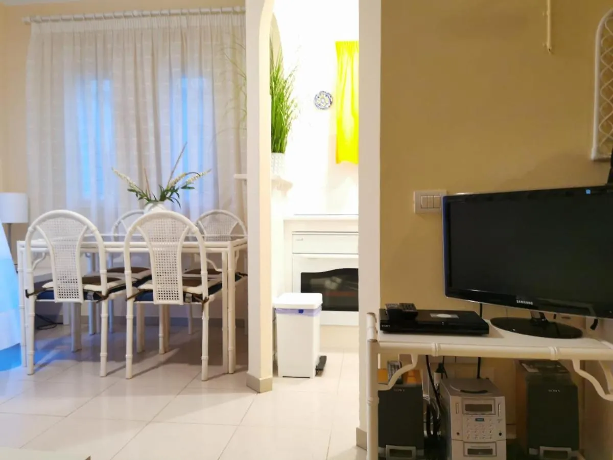 Golf Park Ocean View: Cozy Apartment with Terraces and Pools San Miguel de Abona