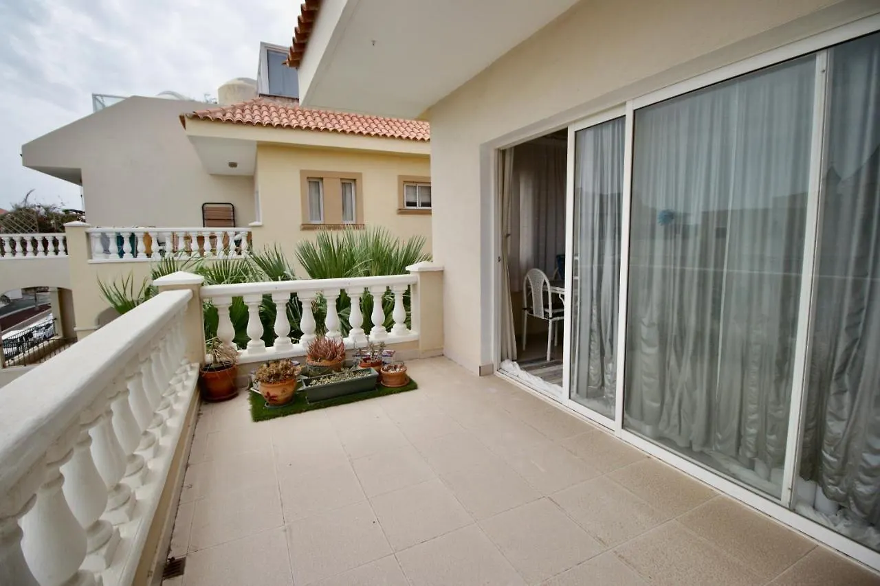 Golf Park Ocean View: Cozy Apartment with Terraces and Pools San Miguel de Abona