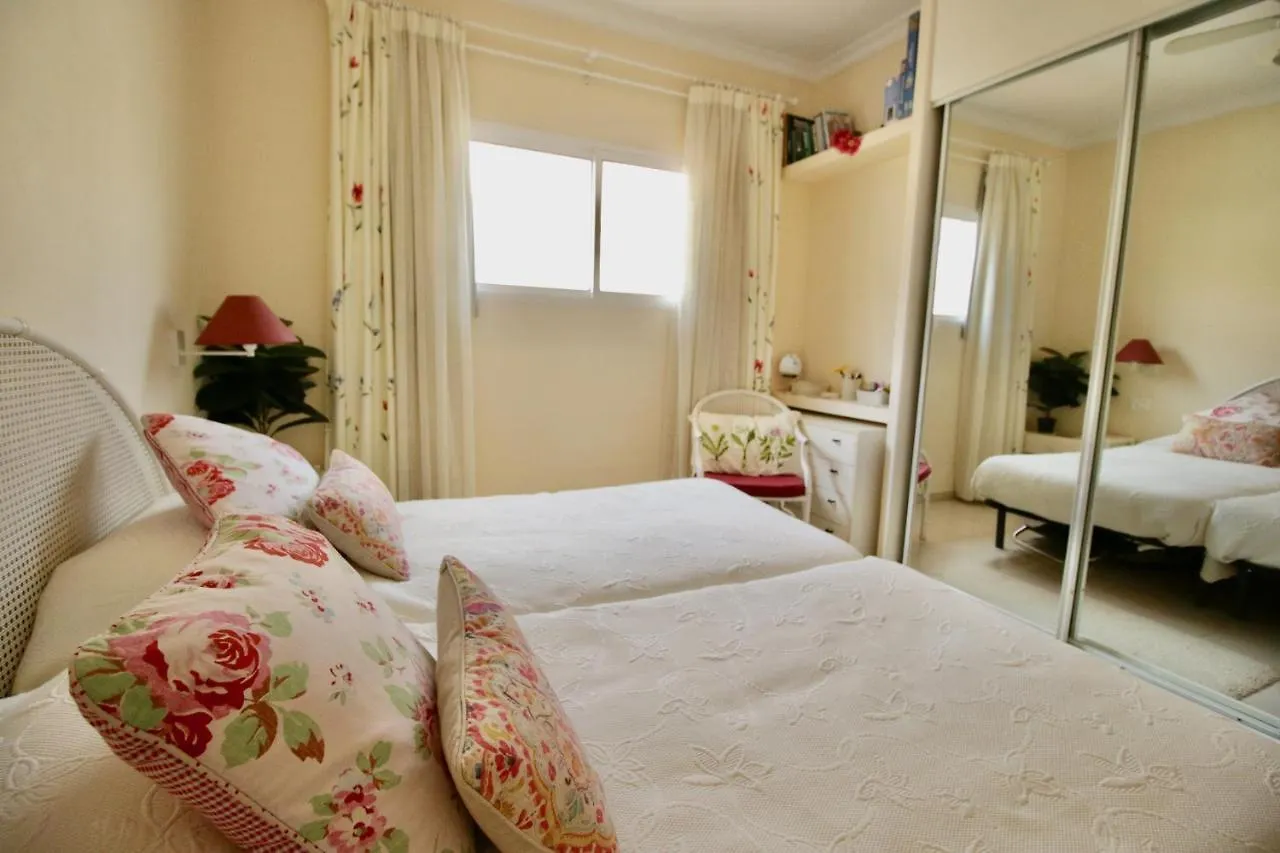 Golf Park Ocean View: Cozy Apartment with Terraces and Pools San Miguel de Abona