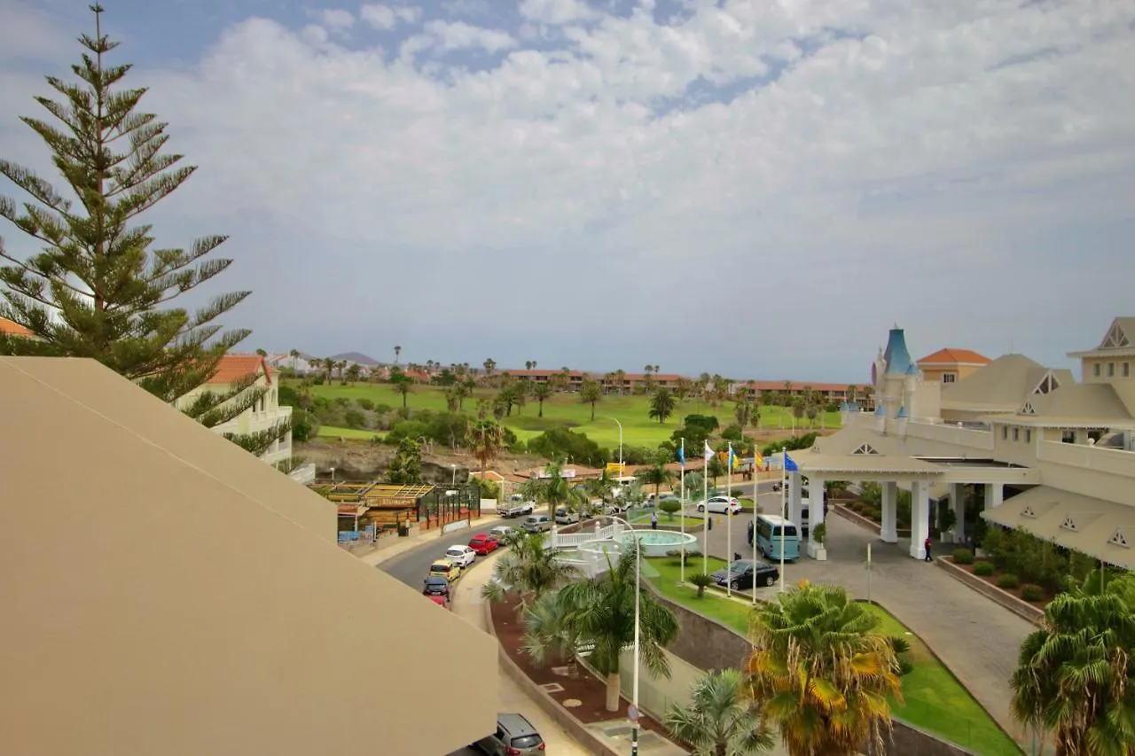 Golf Park Ocean View: Cozy Apartment with Terraces and Pools San Miguel de Abona 0*,